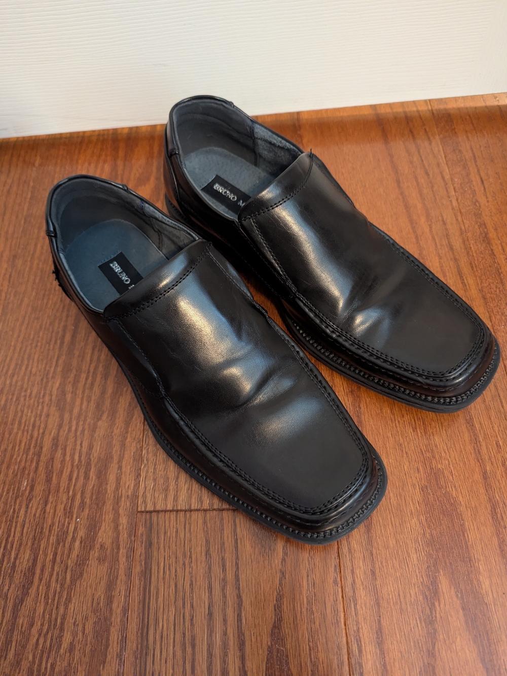Men's Black Slip-On Dress Shoes